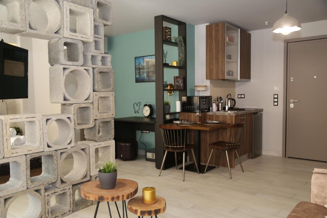 Rooster Suites Atenas Exterior foto