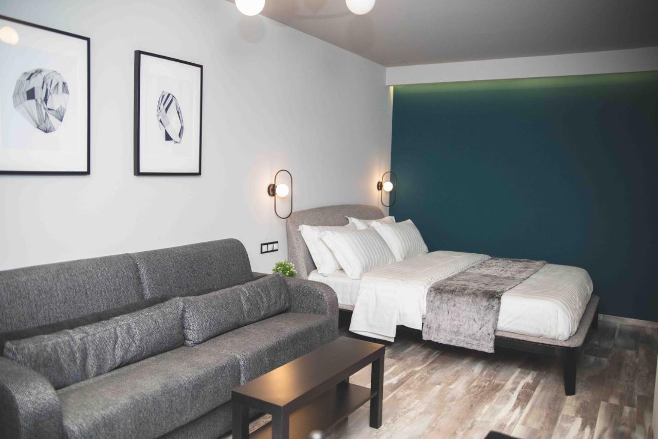 Rooster Suites Atenas Exterior foto