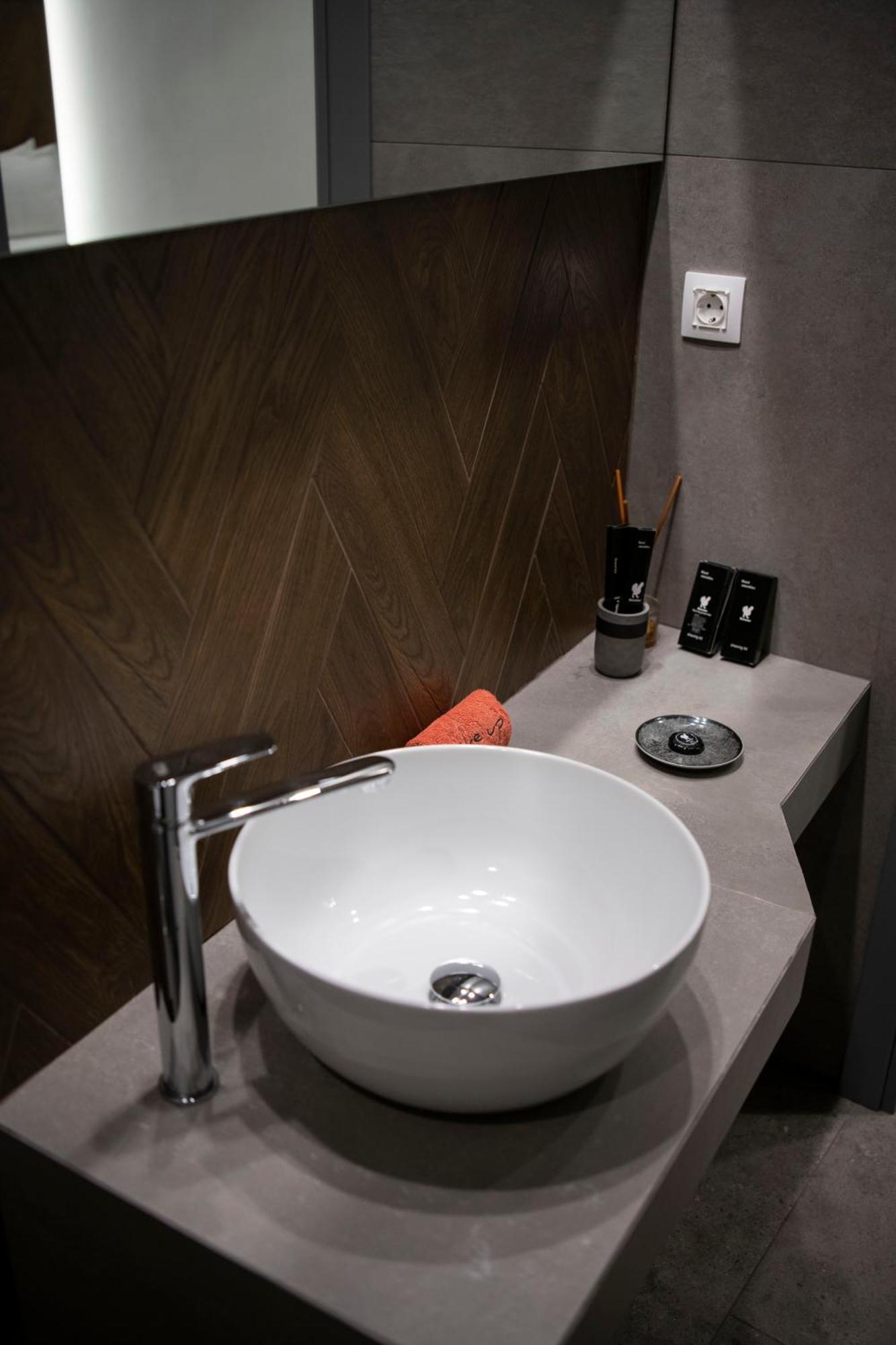 Rooster Suites Atenas Exterior foto