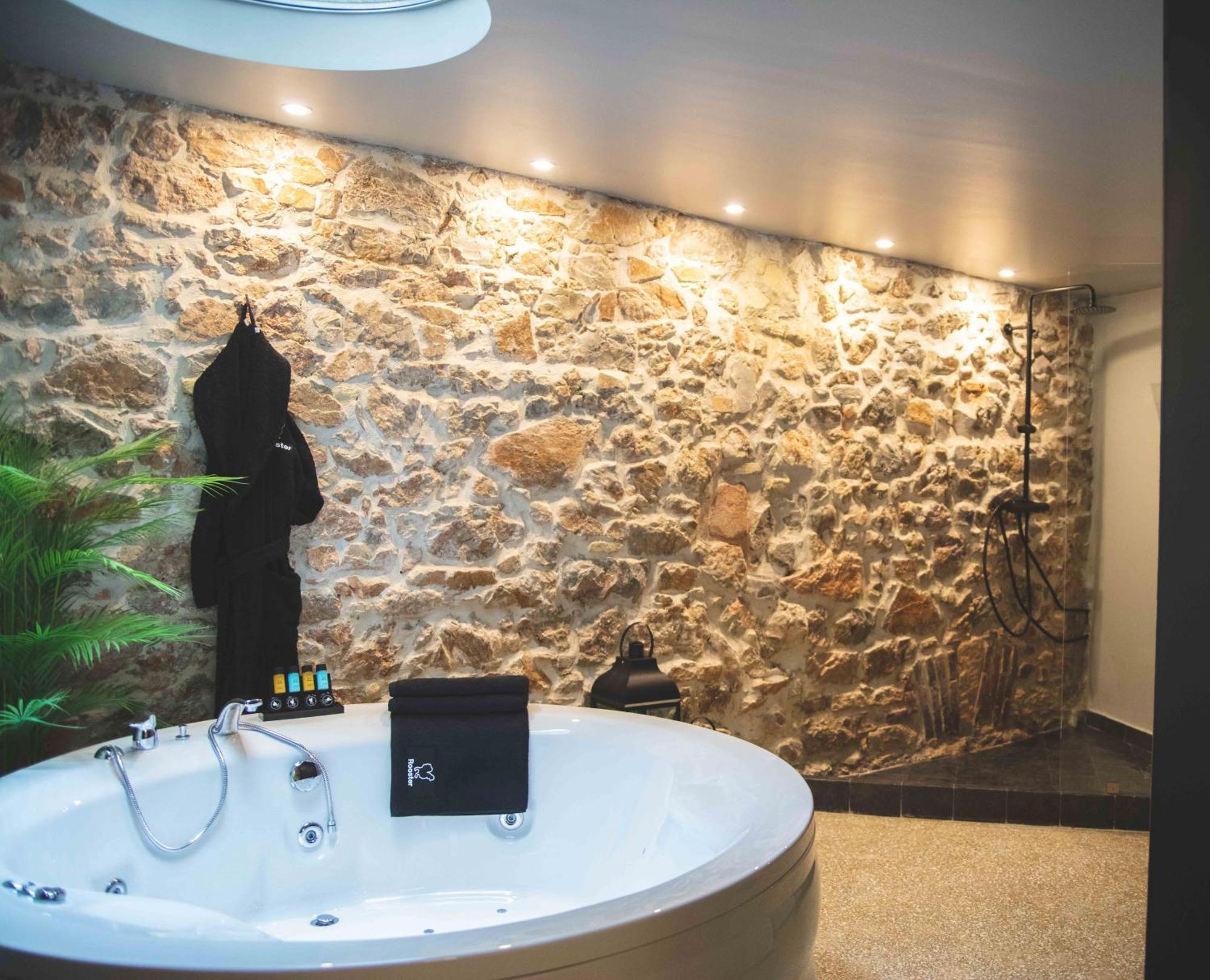 Rooster Suites Atenas Exterior foto